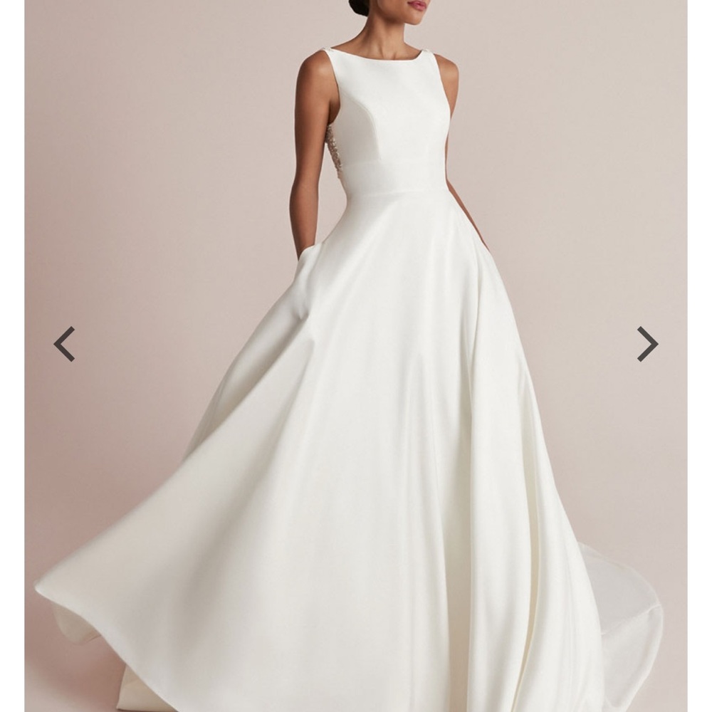 Justin Alexander wedding dress - Picture 6 of 10